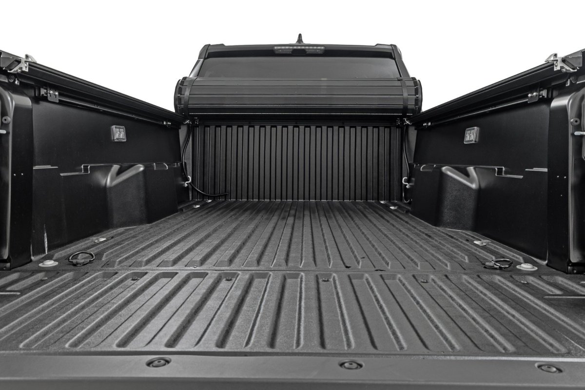 Toyota Tacoma Hard Roll Up Bed Cover - Rough Country - Sleek Flush, Low-Profile Design - Matte black - '24-'26
